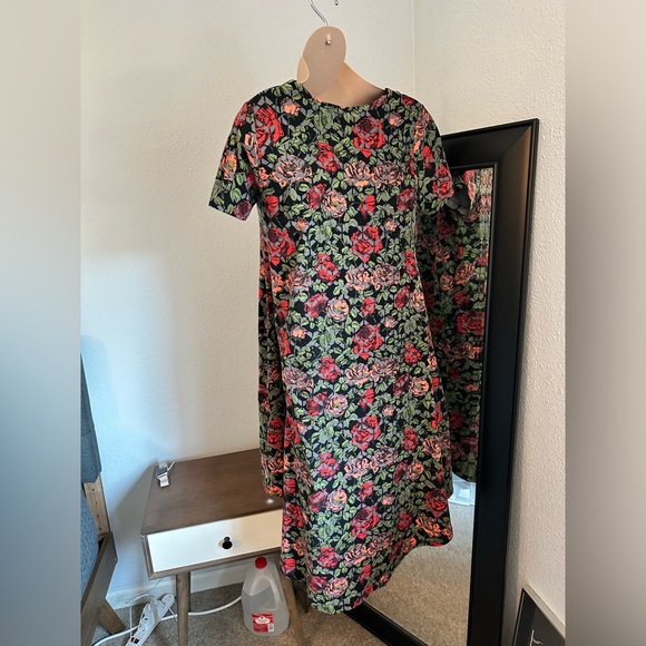 Floral Carly Hi-Lo Dress - Picture 4 of 6